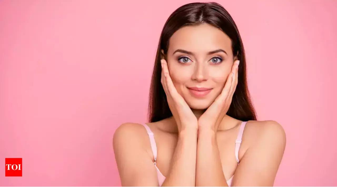 عوارض خوابیدن با آرایش برای پوست و سلامتی آن